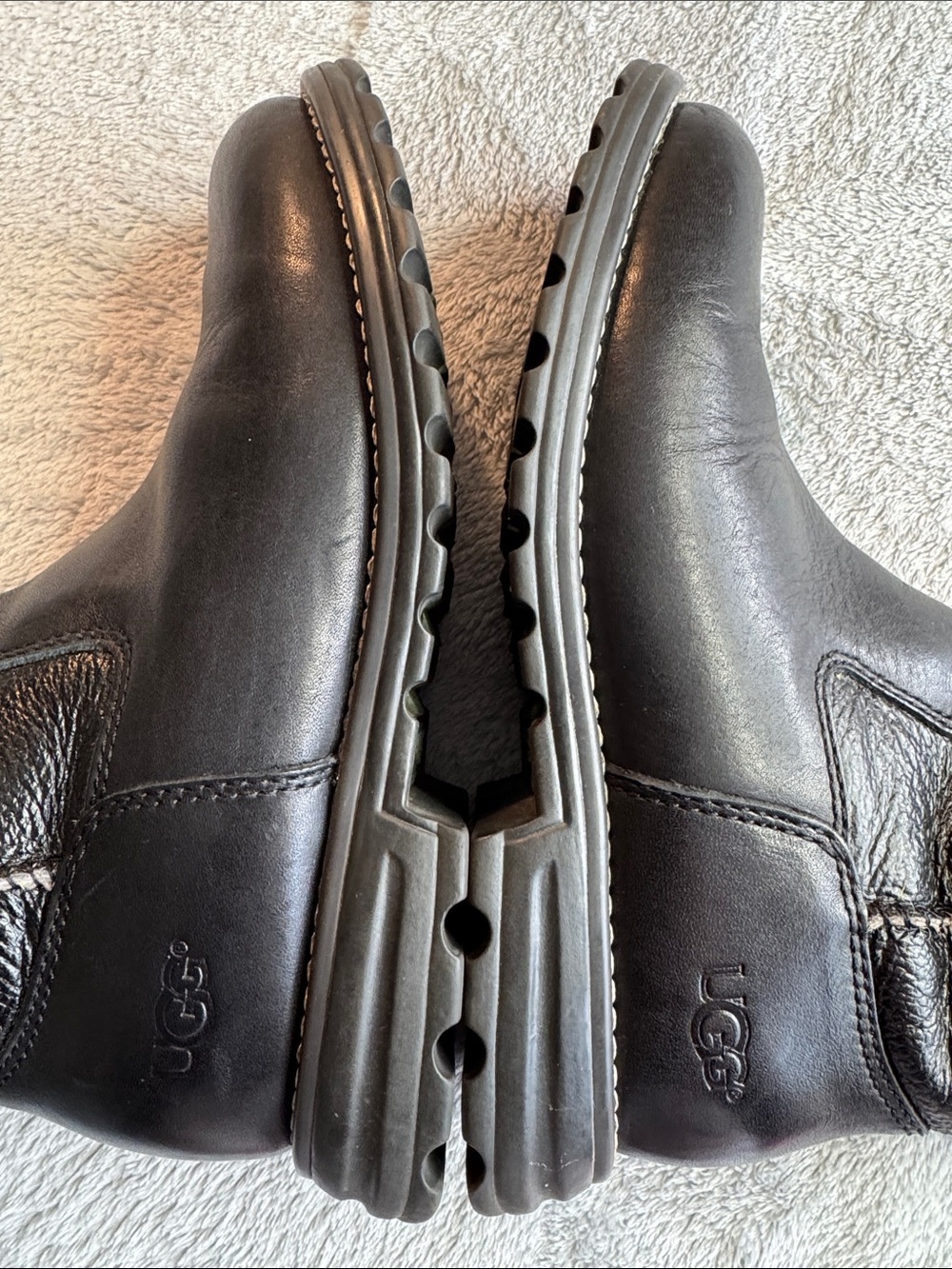 UGG Brooks Tall Black 5490 Boots Size EU37 US6 - Picture 9 of 15